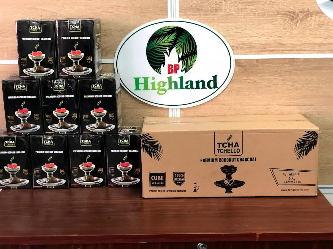 Than gáo dừa vuông - Công Ty TNHH Xuất Nhập Khẩu Cao Nguyên Bình Phước