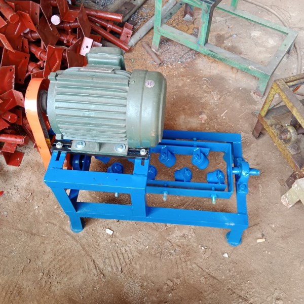 Máy duỗi sắt - Giàn Giáo Xây Dựng Thủy Lợi - Công Ty TNHH Thiết Bị Xây Dựng Thủy Lợi
