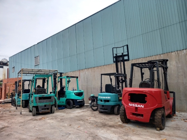Bán và cho thuê xe nâng