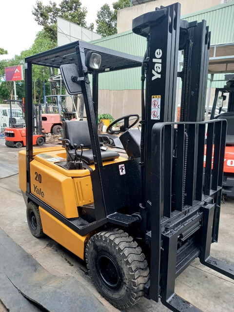 Cho thuê xe nâng Bình Dương