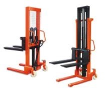 Xe nâng tay cao 2 tấn