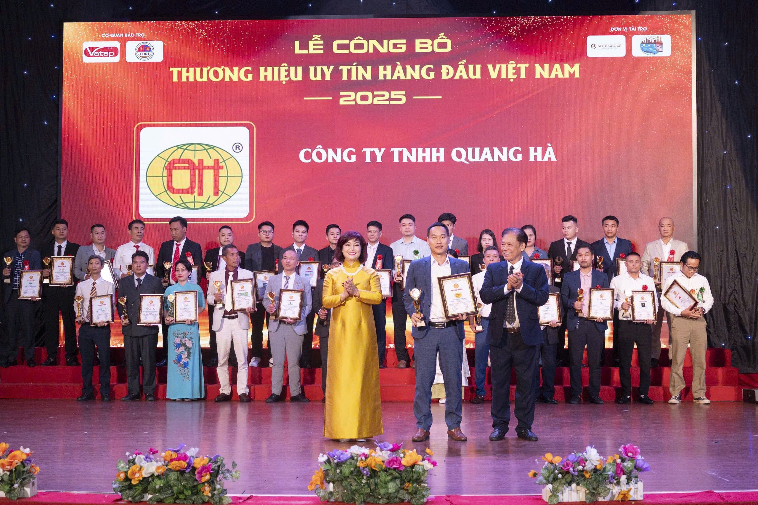 Lễ công bố trao giải - Công Ty TNHH Quang Hà