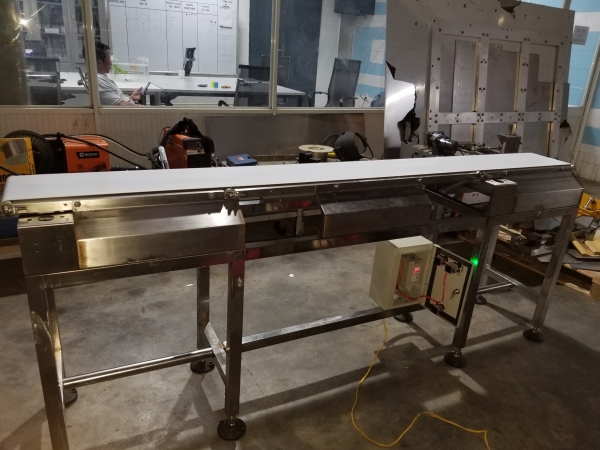 Băng tải inox - Băng Tải IKEDATECH - Công Ty TNHH IKEDATECH Việt Nam