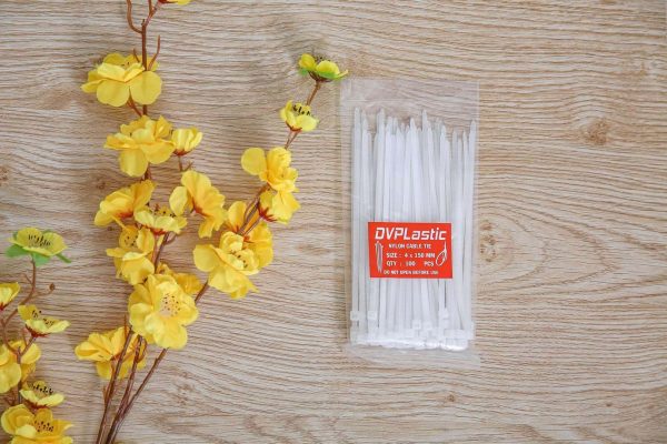 Dây rút nhựa 15cm - Dây Rút Nhựa Đại Việt Phát - Công Ty TNHH Đầu Tư Sản Xuất Đại Việt Phát