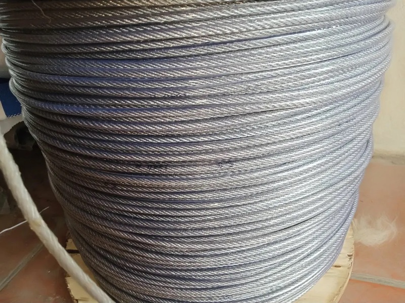 Cáp thép bọc nhựa