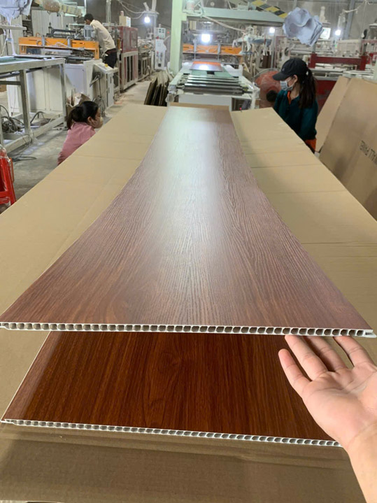 Tấm nhựa ốp tường Nano giả gỗ - Sàn Gỗ Công Nghiệp, Sàn Nhựa Giả Gỗ Hoàng An - Công Ty TNHH TM DV XD Hoàng An
