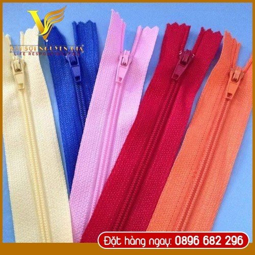 Khóa kéo quần áo - Sợi Nguyễn Gia Tex - Công Ty TNHH Nguyễn Gia Tex