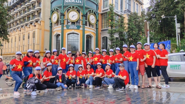 Tour du lịch