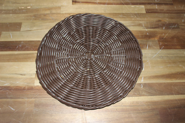 Tấm lót bàn ăn đan dây nhựa CH3604A-1DBR - Thủ Công Mỹ Nghệ Artex Đồng Tháp - Công Ty Cổ Phần Artex Đồng Tháp