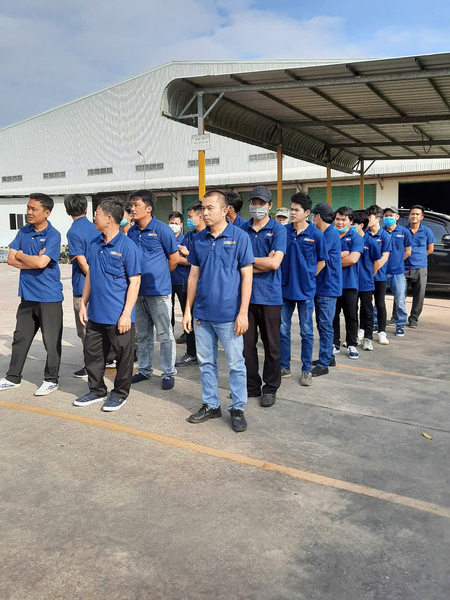 Bàn giao người lao động