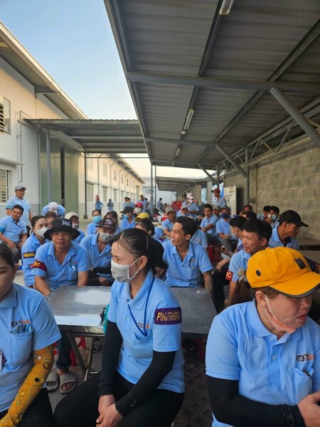 Bàn giao người lao động