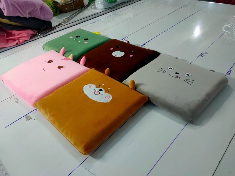 Đệm ngồi hình thú mus