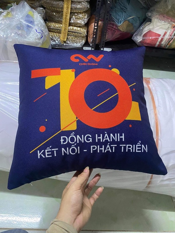 Gối sản xuất theo yêu cầu