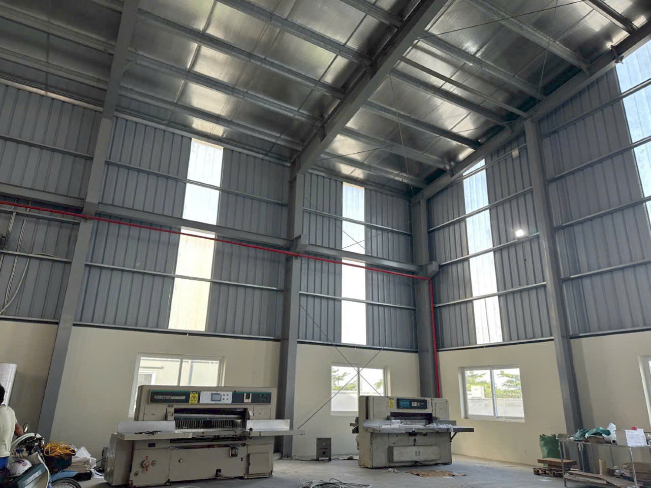 Hình ảnh nhà xưởng Aruna Việt Nam - Giấy Chống ấm, Giấy Bọc Hàng Aruna - Công Ty TNHH Aruna Việt Nam