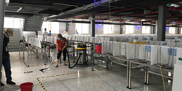 Dịch vụ vệ sinh công nghiệp