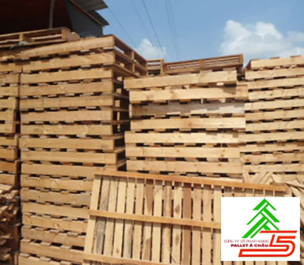 Pallet gỗ