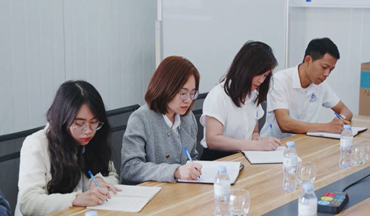 Hình ảnh công ty Vượng Hồng Phát