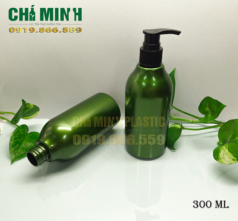 Vỏ chai 300ml nhũ xanh - Chai PET Nhựa Chí Minh - Công Ty CP Nhựa Chí Minh