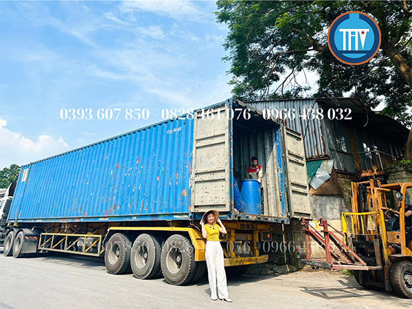 Kho xưởng phương tiện vận chuyển Cồn Tuân Hoa Việt