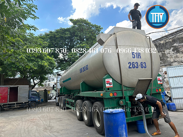 Kho xưởng phương tiện vận chuyển Cồn Tuân Hoa Việt