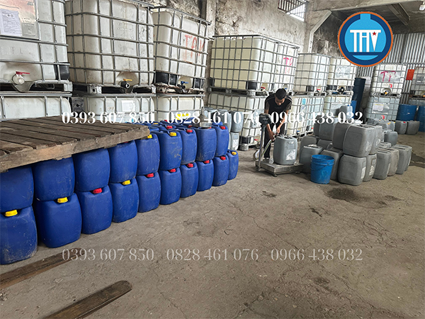 Kho xưởng phương tiện vận chuyển Cồn Tuân Hoa Việt