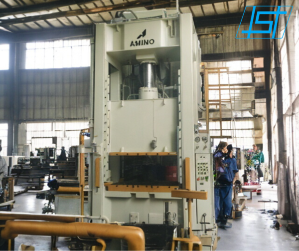 Máy móc thiết bị - Cơ Khí Sunghwa Precision - Công Ty TNHH Sunghwa Precision Việt Nam
