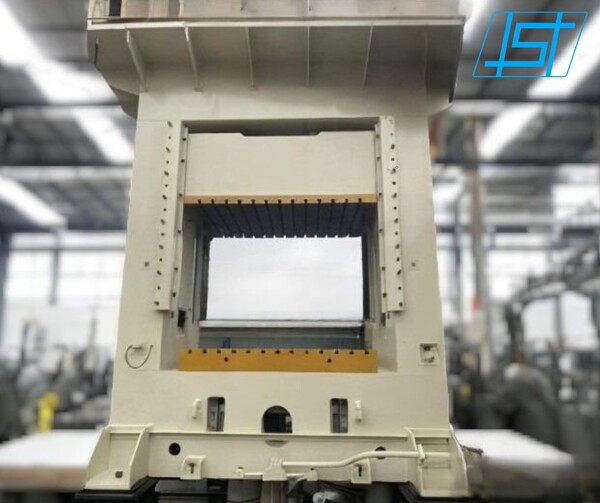 Máy móc thiết bị - Cơ Khí Sunghwa Precision - Công Ty TNHH Sunghwa Precision Việt Nam