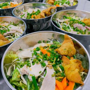 Suất ăn công nghiệp - Suất Ăn Công Nghiệp Cơm Kim Oanh - Công Ty TNHH Suất Ăn Công Nghiệp Cơm Kim Oanh