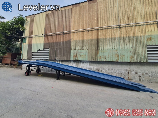 Cầu Dẫn Xe Nâng LEVELER – Công Ty TNHH LEVELER