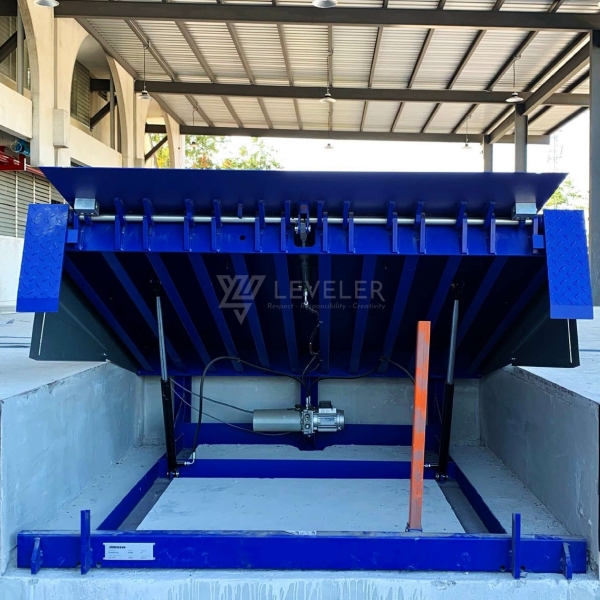 Sàn nâng thủy lực