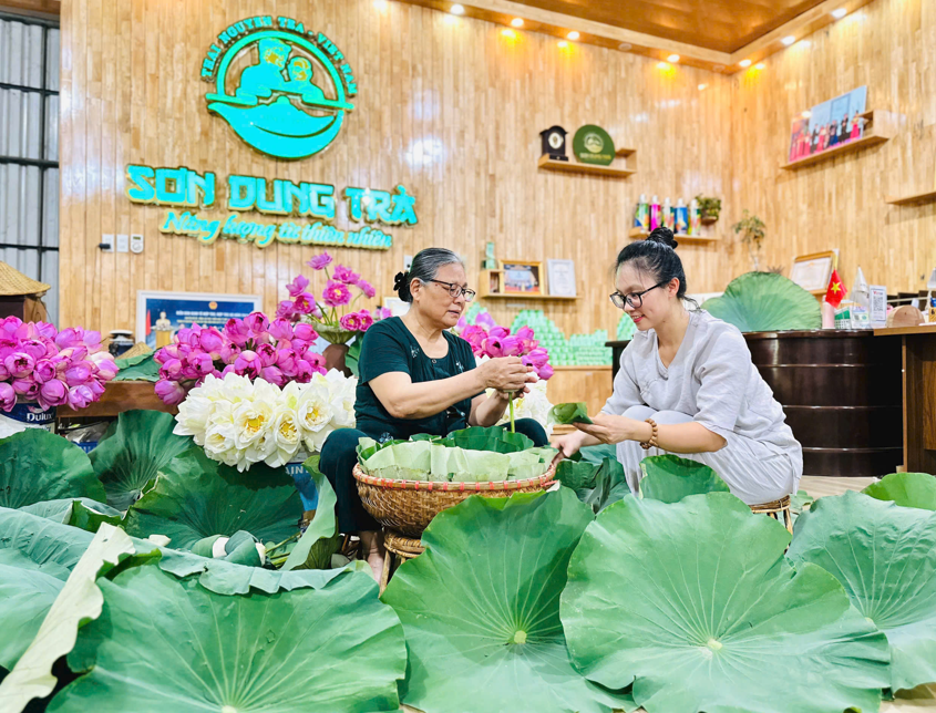 Hoạt động làm trà