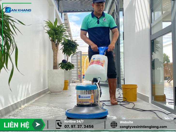 Dịch vụ mài sàn và đánh bóng sàn - Vệ Sinh Công Nghiệp An Khang - Công Ty Cổ Phần Tập Đoàn Vệ Sinh Chuyên Nghiệp An Khang