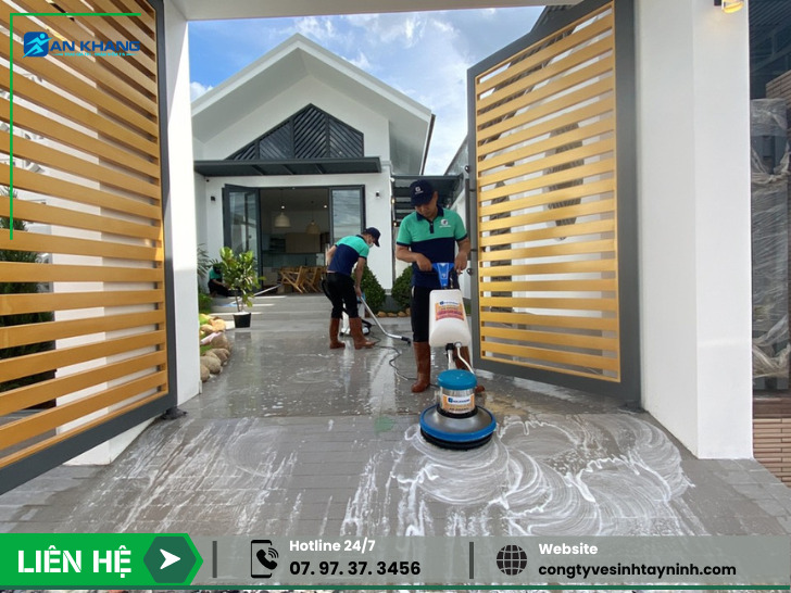 Dịch vụ phủ bóng sàn gỗ ở Tây Ninh