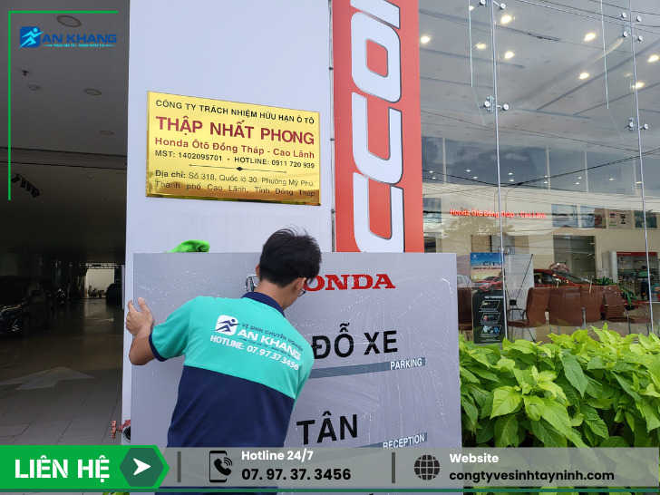 Dịch vụ vệ sinh bảng hiệu ở Tây Ninh