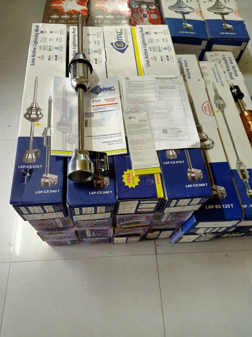 Thiết bị chống sét