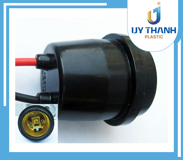 Chuôi đèn nhựa - Uy Thành Plastic - Công Ty TNHH Uy Thành Plastic