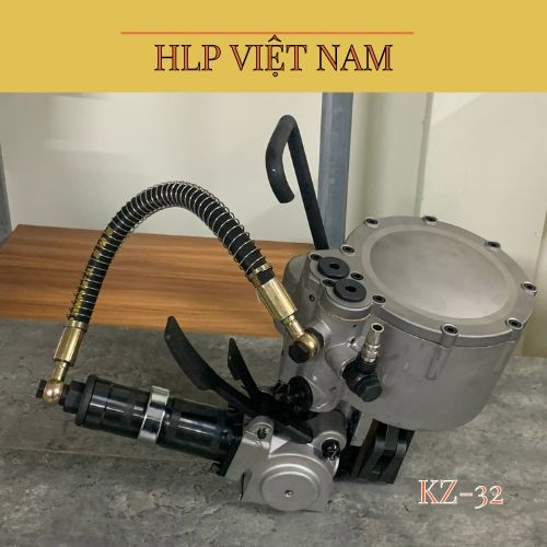 Máy đóng đai thép KZ-32 - Vật Liệu Đóng Gói - Chi Nhánh - Công Ty TNHH Thiết Bị HLP Việt Nam