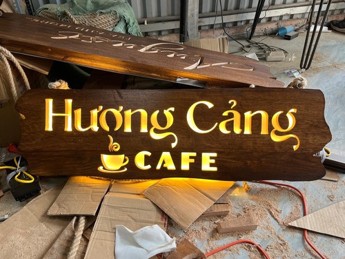 Bảng hiệu gỗ - Bảng Hiệu Quảng Cáo Thần Tốc - Công Ty TNHH TM DV Quảng Cáo Thần Tốc