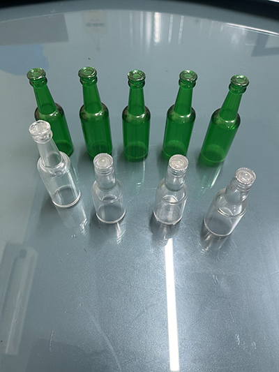 Chai rượu mẫu - Gia Công ép Nhựa Tuấn Nam - Công Ty TNHH Tuấn Nam Vp
