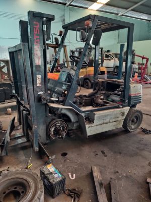 Sửa chữa xe nâng dầu