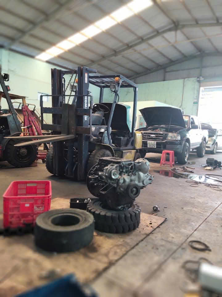 Sửa chữa xe nâng