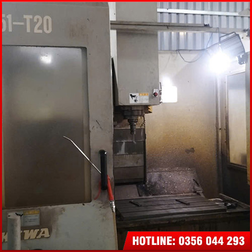 Máy phay CNC