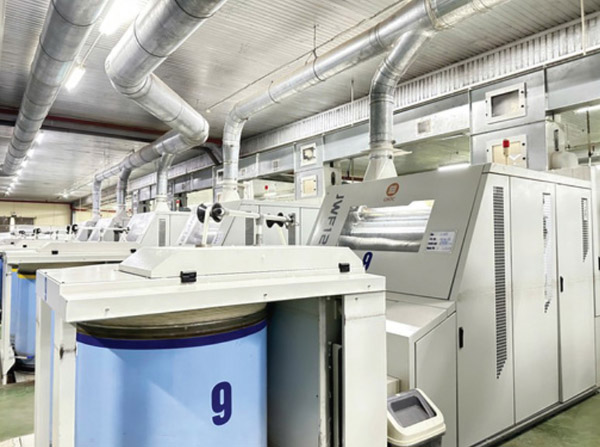 Carding machine