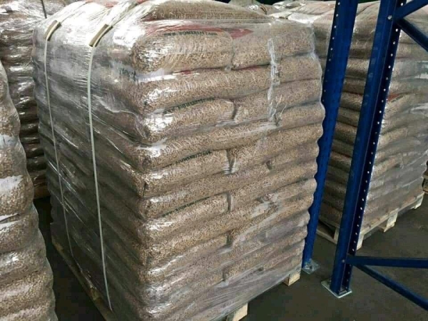 Công Ty TNHH Sản Xuất Và Thương Mại Đồ Gỗ Nội Thất Lâm Tín Phát