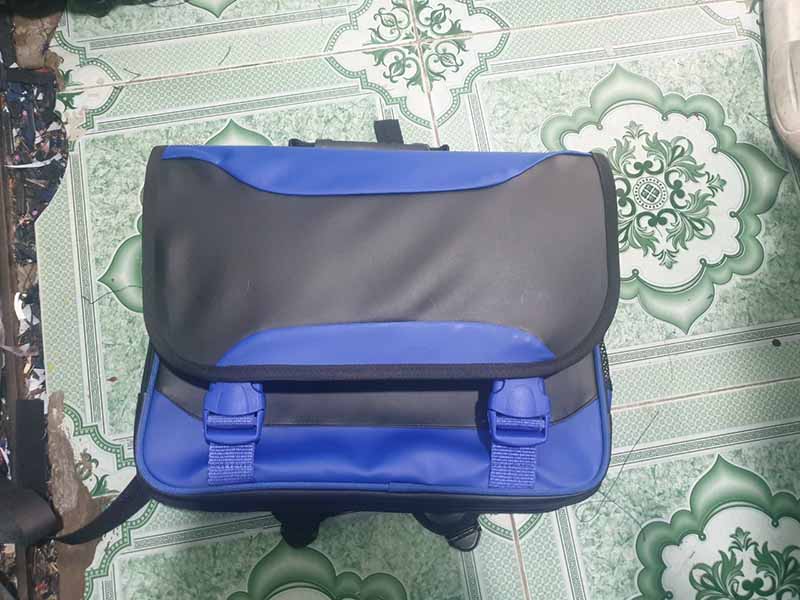 Cặp học sinh chất liệu Amily