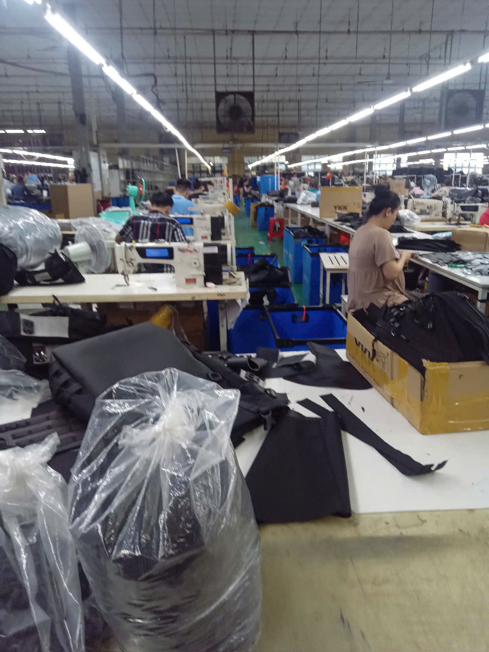Hình ảnh nhà xưởng May Balo Thiên Phú - May Balo Túi Xách Thiên Phú - Công Ty TNHH XNK May Balo Túi Xách Thiên Phú