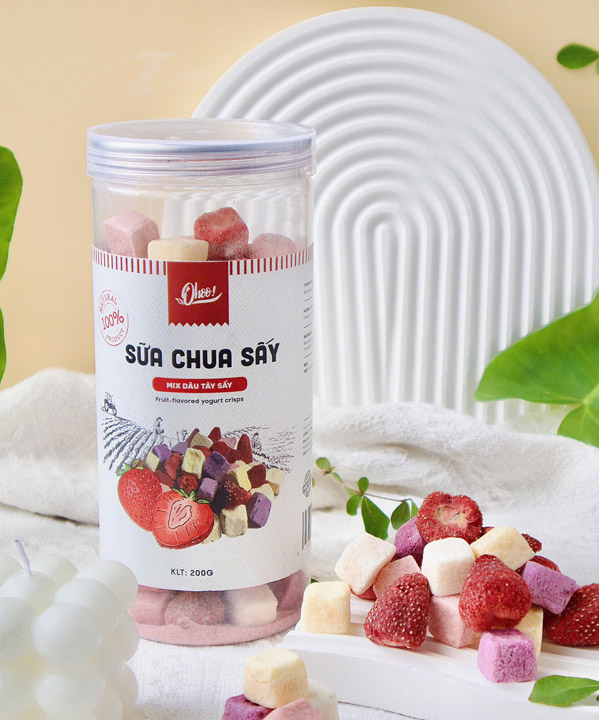 Sữa Chua Mix Dâu Sấy Hũ 200g