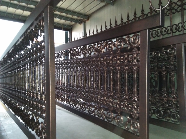 Sơn tĩnh điện hàng hóa quá khổ - Sơn Tĩnh Điện Hải Thịnh Phát - Công Ty TNHH Kỹ Thuật Công Nghệ Sơn Hải Thịnh Phát