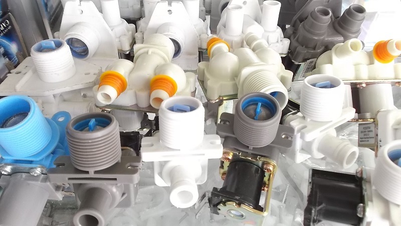 Van cấp nước 1 đầu - Vật Tư Điện Lạnh Phương Thúy - Công Ty TNHH Dịch Vụ Kỹ Thuật Phương Thúy