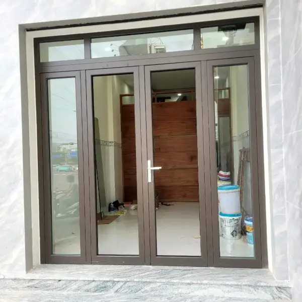 Cửa kính cường lực khung nhôm
